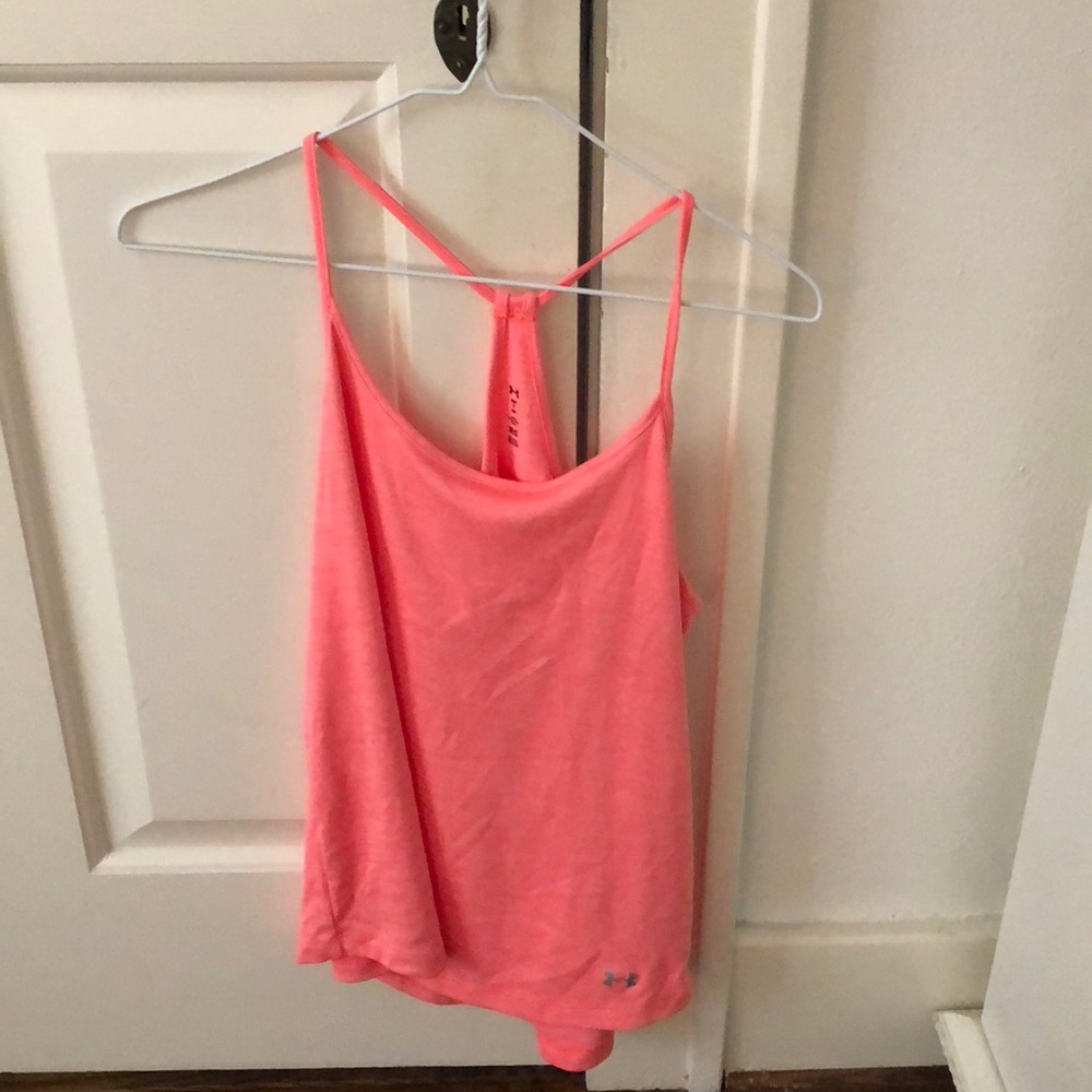 Women’s UA tank